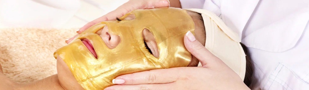 Luxury gold facial for men at Body Glaze Gents Spa Doha Qatar